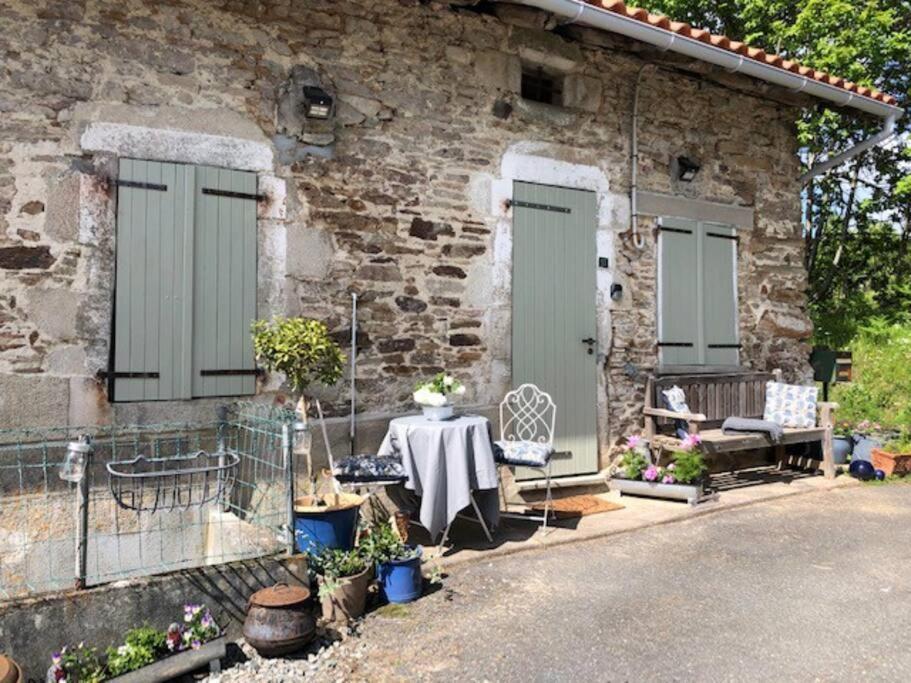 Vila "L'Annexe" Dournazac Exteriér fotografie