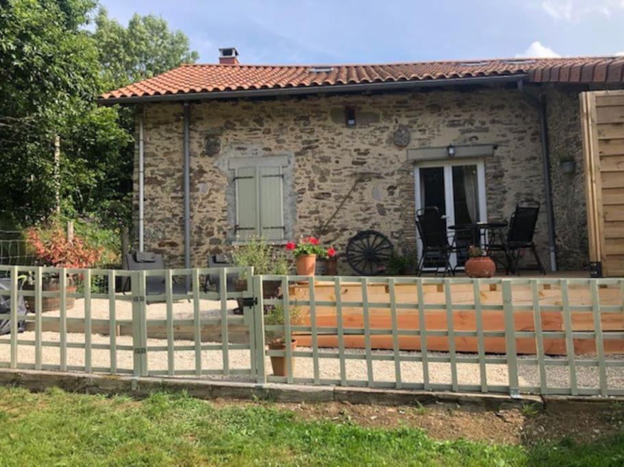Vila "L'Annexe" Dournazac Exteriér fotografie